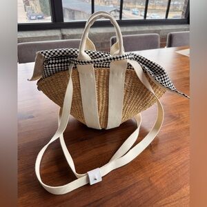 Muun Mini Sophie straw bag